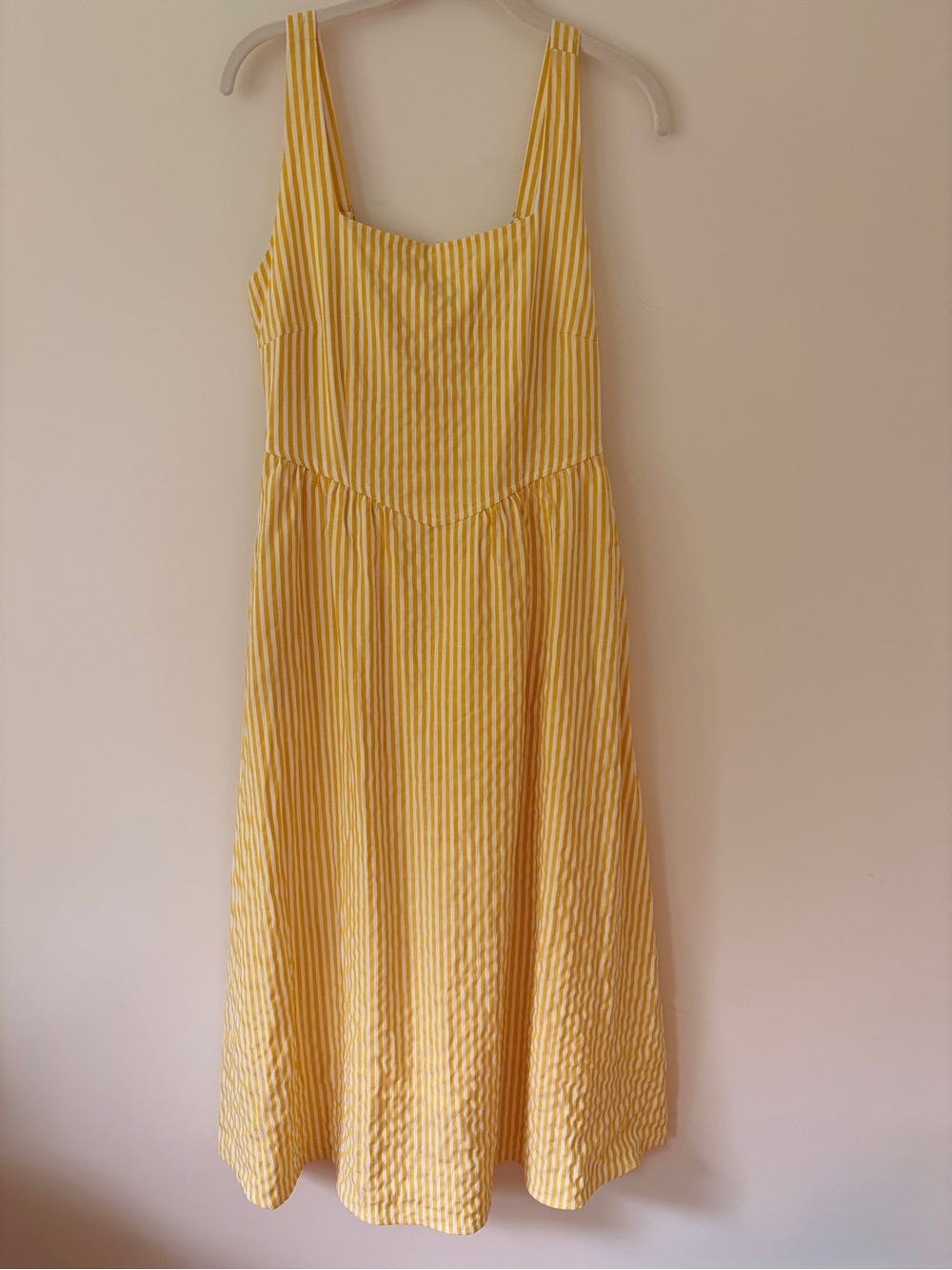 Sunny Yellow Striped Midi Dress with Sweetheart Neckline